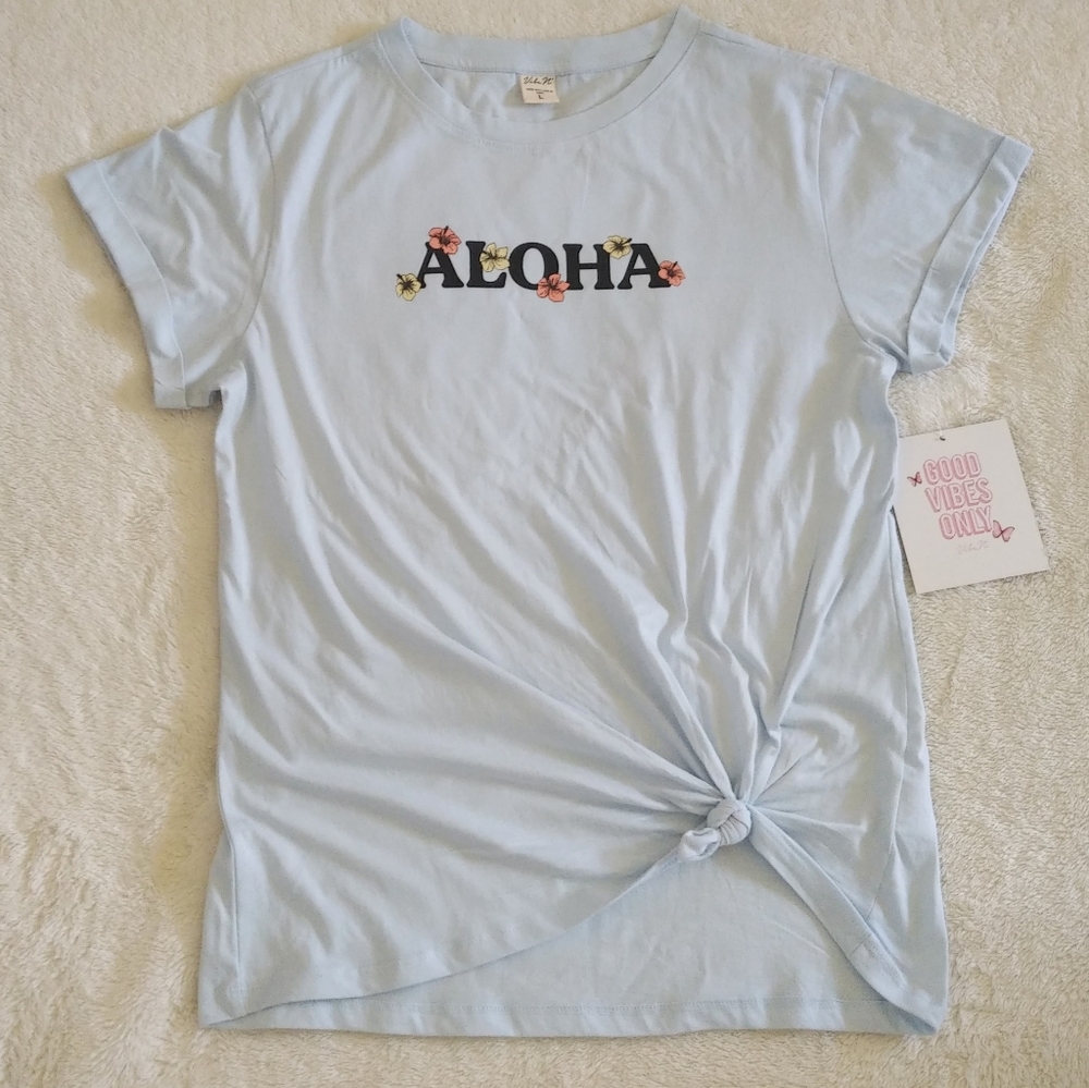 Vibe N' "ALOHA"🤙 Graphic Tee - NWT - Picture 1 of 14